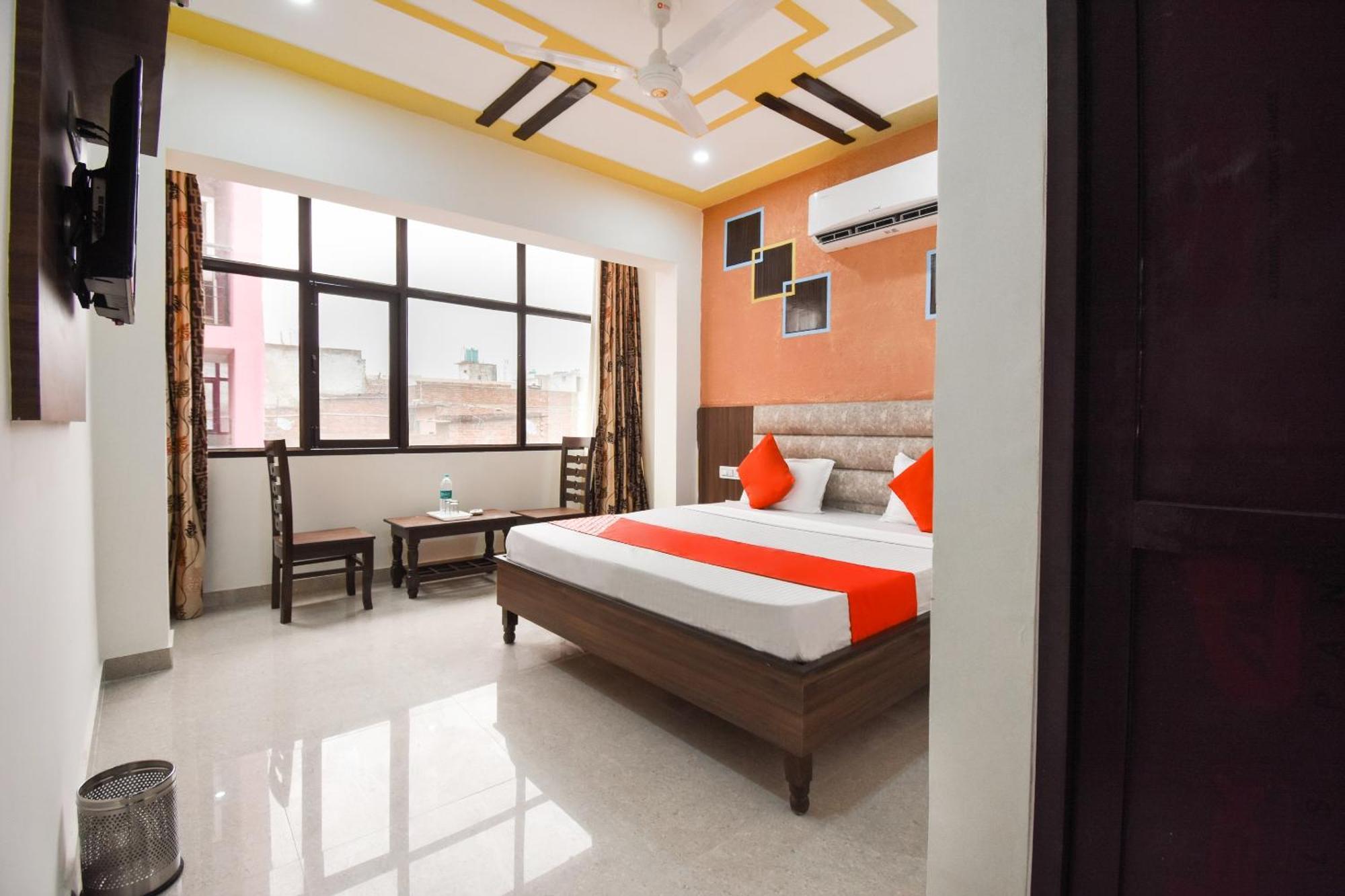 Hotel O Chandigarh Inn Esterno foto