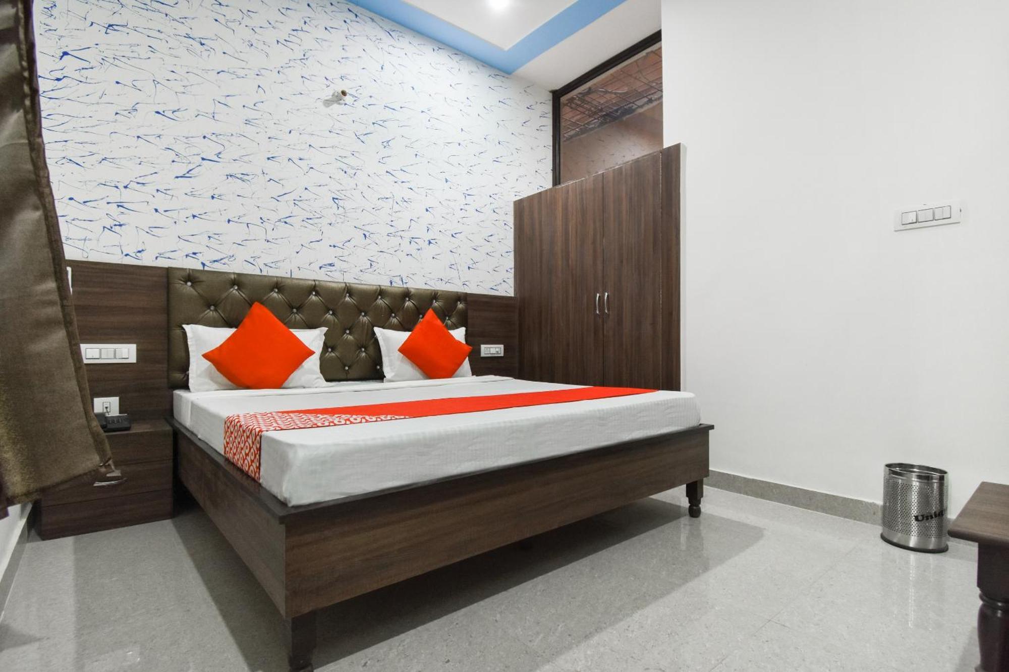 Hotel O Chandigarh Inn Esterno foto